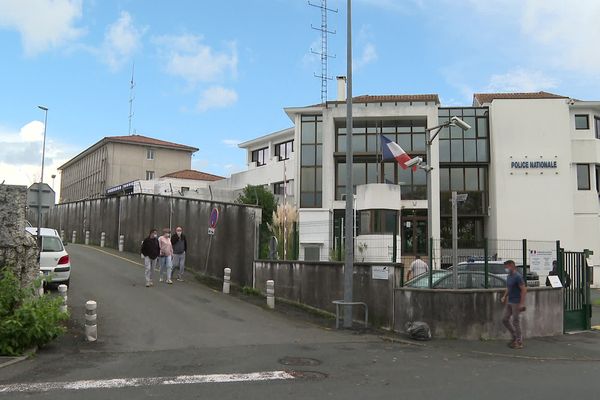 Centre de rétention de Hendaye au Pays basque 