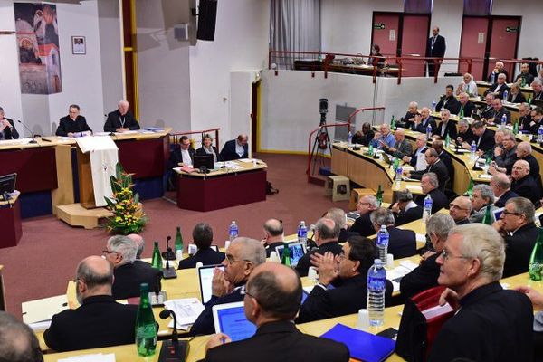 Assemblée plénière de la Conférence des évêques de France, Lourdes, 4/11/14