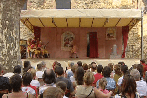 Le théâtre risque de disparaître du paysage culturel à Collioure.