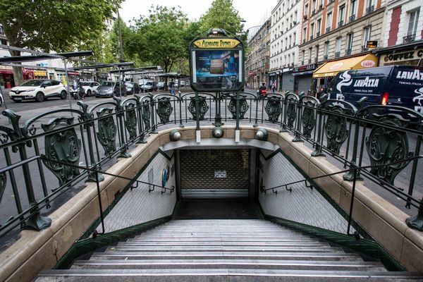 Une trentaine de stations de métro sont fermées ce samedi en raison de manifestations à Paris.