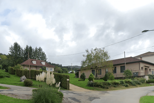 Courmangoux, petite commune de 500 habitants à la limite entre l'Ain et le Jura