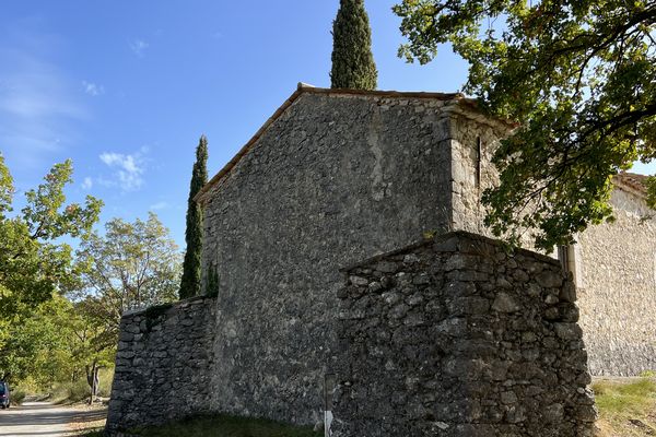 Des milliers d'église seraient menacées de destruction en France, comme celle de St-Vallier de Thiey