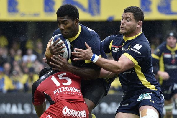 Pour décrocher la qualification en quart de finale, Franck Azéma, l’entraîneur de l'ASM, a décidé du retour dans le groupe de Noa Nakaitaci et de Greig Laidlaw pour le match face aux Ospreys.