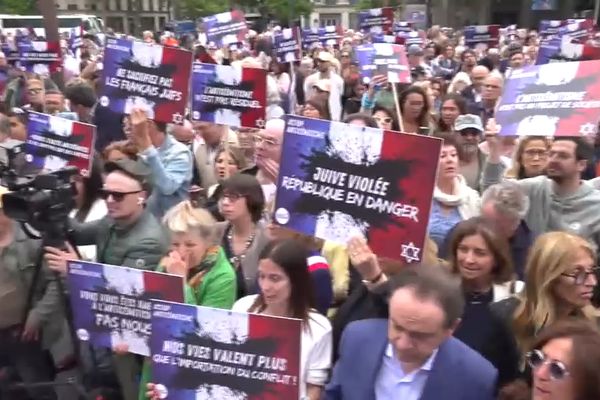 Un rassemblement contre l'antisémitisme a réuni plusieurs centaines de personnes à Paris mercredi 19 juin.