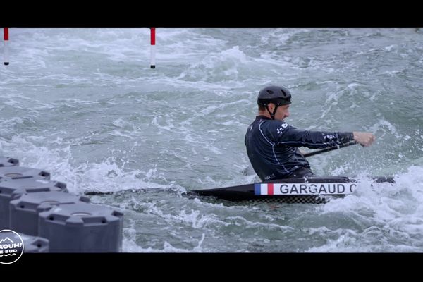 Il dit de son embarcation qu'elle est sa première moitié et de son entraîneur sa deuxième, Denis Gargaud Chanut a le canoë dans la peau.