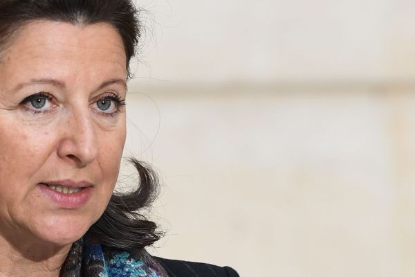 La ministre de la Santé, Agnès Buzyn, a annoncé la détection de cinq nouveaux cas de Coronavirus en France.