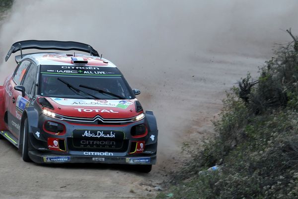 La Citroën C3 WRC conduite par Sébastien Loeb, lors de la 2e journée du Rallye de Mexico, vendredi 9 mars 2018.