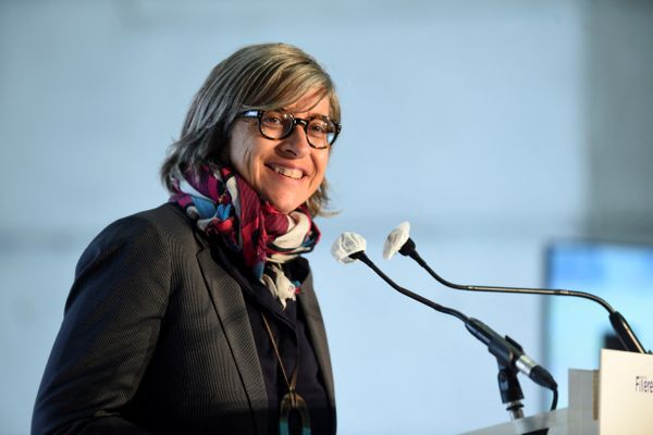 Catherine Guillouard prononce un discours