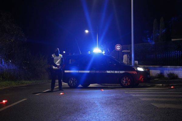 Intervention de gendarmes la nuit – Archives

