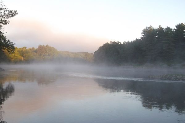 Brumes et brouillard stagneront parfois durablement ce MERCREDI, au détriment des éclaircies.