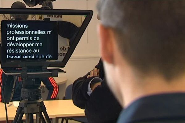 Enregistrement d'un CV vidéo (avec prompteur !).