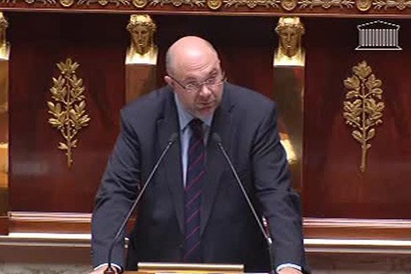 Stéphane Travert, député de la Manche,  "rapporte" près de 40 000 euros au PS chaque année. S'il est réélu, c'est En Marche! , sa nouvelle étiquette, qui touchera cette somme. 