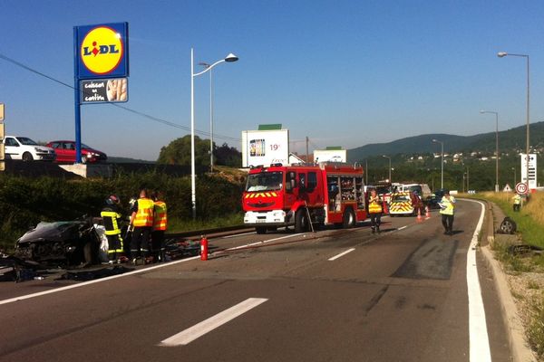 L'accident s'est produit en fin d'après-midi à Chalezeule (Doubs).