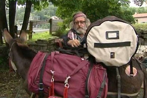 François Pérout et Béru ont quitté le Puy-en-Velay (Haute-Loire) il y a quelques jours.