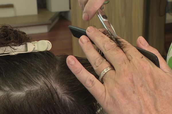 Comme d'autres commerçants, les salons de coiffure font face aux différentes hausses de prix.