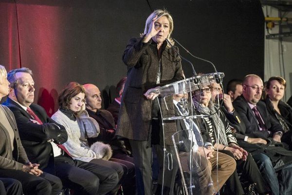 En région Rhône-Alpes Auvergne, Marine Le Pen et Louis Aliot se sont partagés les rôles. Le 7 février, la présidente du FN était en Haute-Savoie et le vice-président dans l'Allier, pour lancer la campagne des élections départementales.