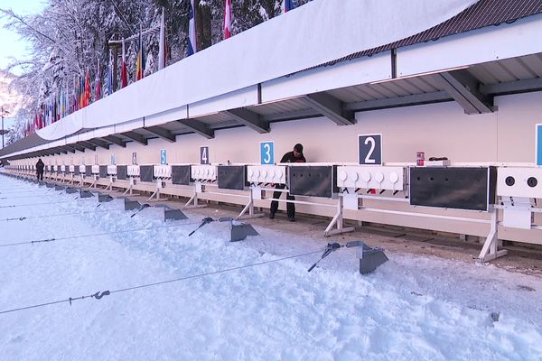 Près de 65 000 visiteurs sur quatre jours de compétition vont se parquer devant le pas de tir du Grand-Bornand, pour suivre l'étape de Coupe du monde.