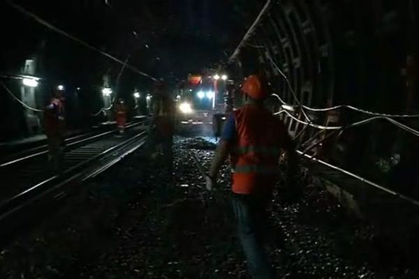 Le chantier du RER A nécessite cet été la fermeture de la portion Nation-La Défense. 