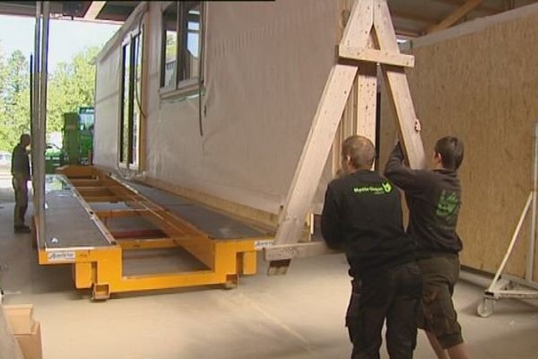 Dans les ateliers du constructeur bois Myotte-Duquet