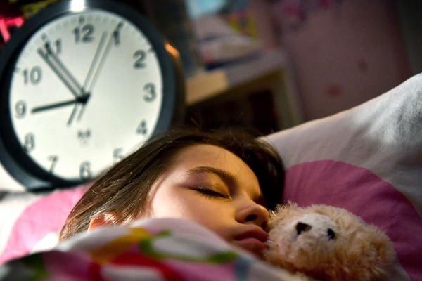 Le manque de sommeil peut avoir des incidences sur l'apprentissage, mais aussi sur la santé des enfants et adolescents. 