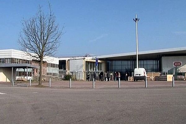 Les bâtiments du parc expo de Rouen lors de travaux de rénovation en mars 2015