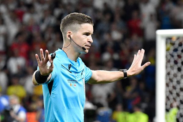 François Letexier désigné meilleur arbitre du monde par la "Fédération internationale d'histoire et de statistiques du football"