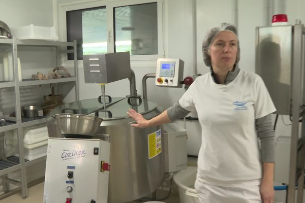 Pour produire des yaourts, il faut du lait...du savoir faire... et de l'électricité !