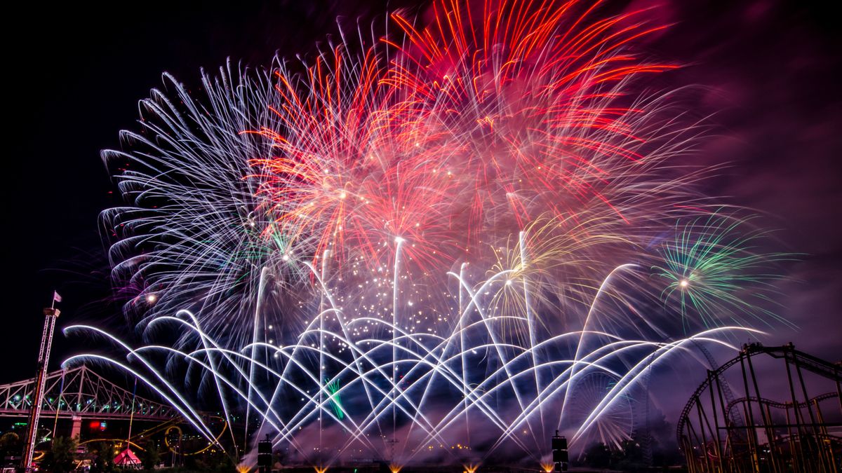 Nantes Le Feu D Artifice Du 14 Juillet 2019 Rend Hommage A Michel Legrand