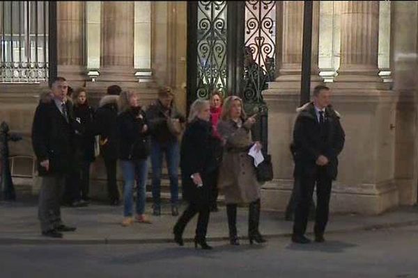 Les filles et avocates de Jacqueline Sauvage sortent de l'Elysée après leur entretien avec François Hollande le 22 janvier 2016. 