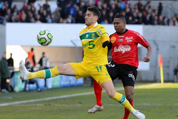 Guingamp-Nantes djordjevic mandanne. La défaite en Bretagne aura affaibli les Canaris
