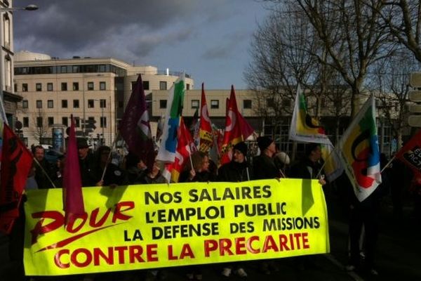 "Un salaire juste et pas juste un salaire", l'un des slogans-phares de la manifestation du 31 janvier dans la fonction publique à Clermont-Ferrand