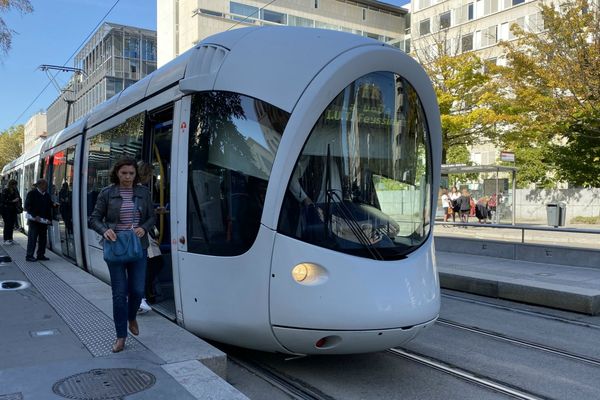 Le transport public va s'étendre dans le Grand Lyon, à l'occasion de la création de cette nouvelle ligne T10