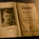 Lundi 20 janvier, au Puy-en-Velay, un exemplaire de 1934 de "Mein Kampf", similaire à cet ouvrage, a été mis aux enchères.