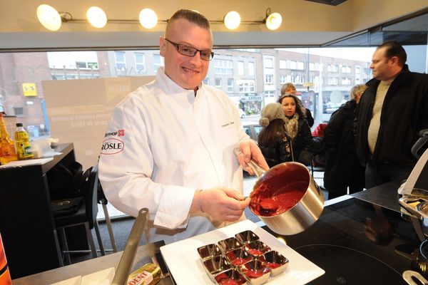 Ludovic Dumont, le jour de l'ouverture du restaurant "Le sens".