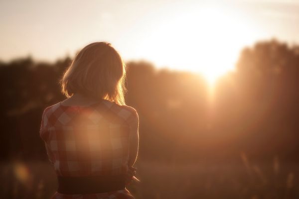 Peu de groupes de parole existent encore en France pour les endeuillés du suicide.