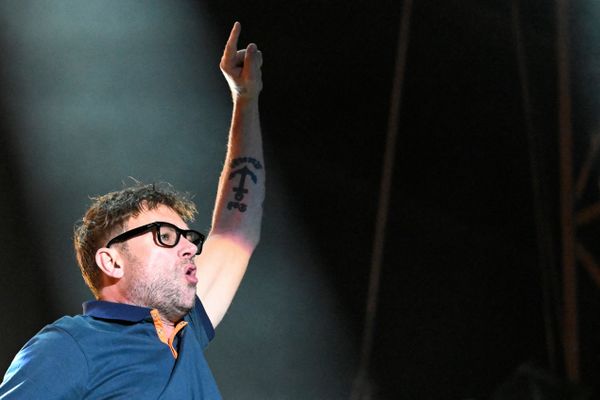 Damon Albarn, chanteur du groupe britannique Blur,  aux festival des Vieilles Charrues