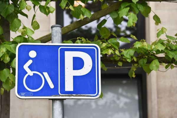 Une Toulousaine a reçu 7 amendes pour s'être garée sur des places réservées aux personnes à mobilité réduite.