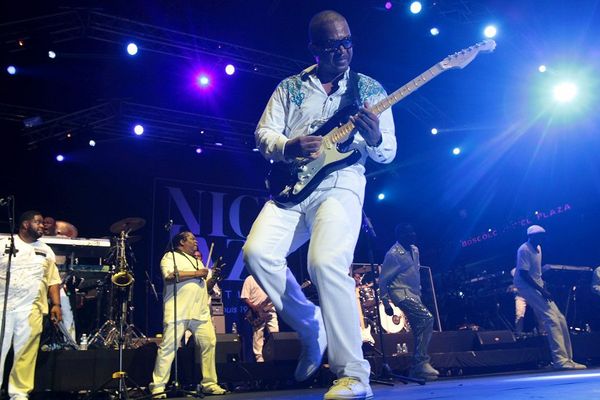 Kool & the Gang à Nice le 12 juillet 2015. Image d'ilustration