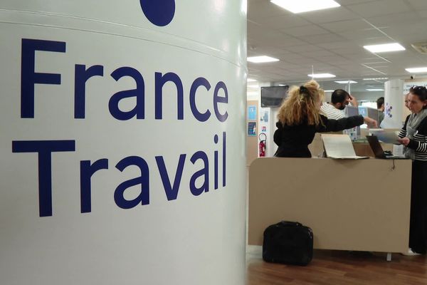 Les données de France Travail indiquent 16 190 chômeurs de catégorie A en Corse en novembre 2024.