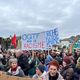 200 personnes presentes en soutien à la famille Altaf.