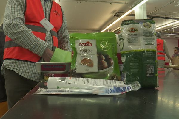 En Haute-Savoie et dans le canton de Genève, 38 000 personnes ont recours à l'aide alimentaire.