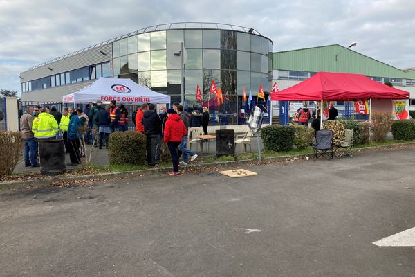 Une grève affecte l'usine Hutchinson de Sougé-le-Ganelon dans la Sarthe pour une revalorisation des salaires