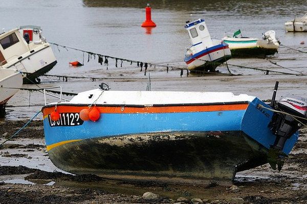 Marée basse dans le port de Saint-Gilles-Croix-de-Vie