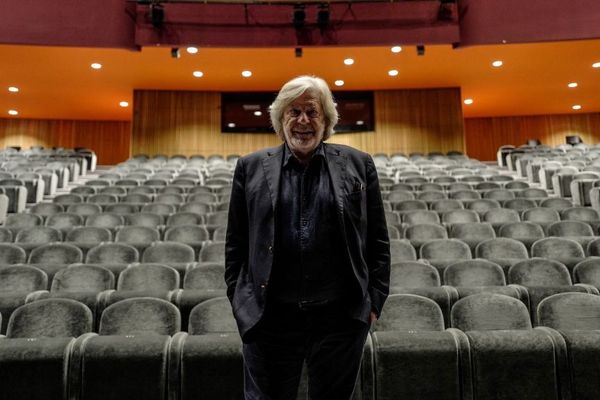 Daniel Benoin dans la salle d'Anthéa.