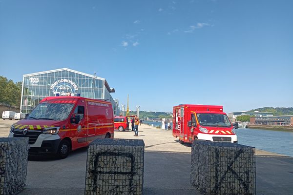 A Rouen, un homme est tombé dans la Seine. Son corps n'a pas été encore retrouvé