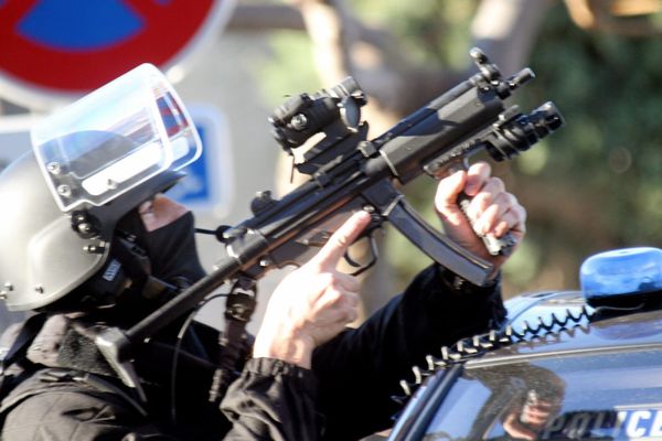 Un policier du GIPN en intervention (image d'archives)