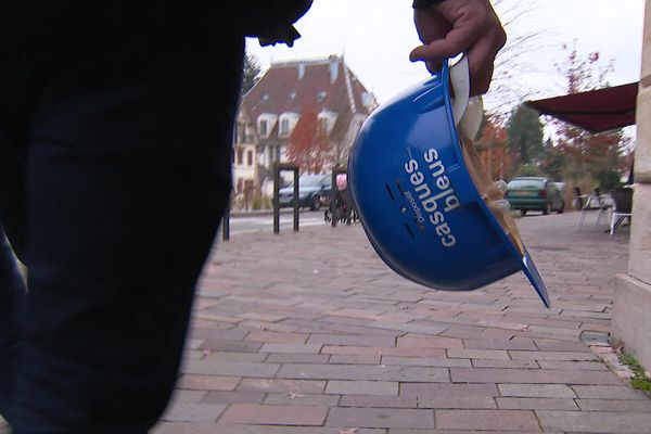 L'association casques bleus propose une aide gratuite, individuelle, confidentielle aux chefs d'entreprise en difficulté.