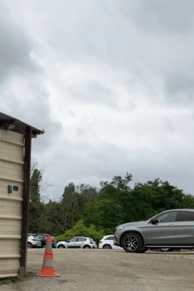 Le parking sauvage a cessé ses activités.