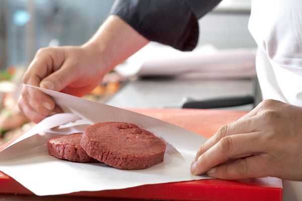 Le site gouvernemental Rappel Conso a annoncé le rappel de steaks hachés vendus au centre Leclerc de Saint-Sever à Rouen.