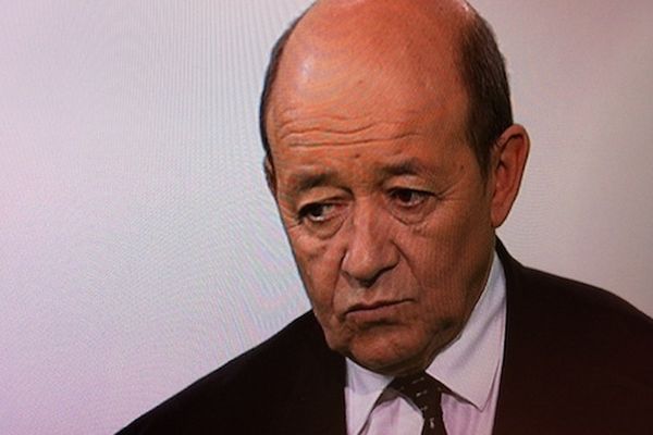 Jean-Yves Le Drian sur le plateau de la Voix Est Libre